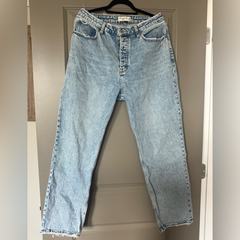 Abercrombie The Dad High Rise Curve Love Jean